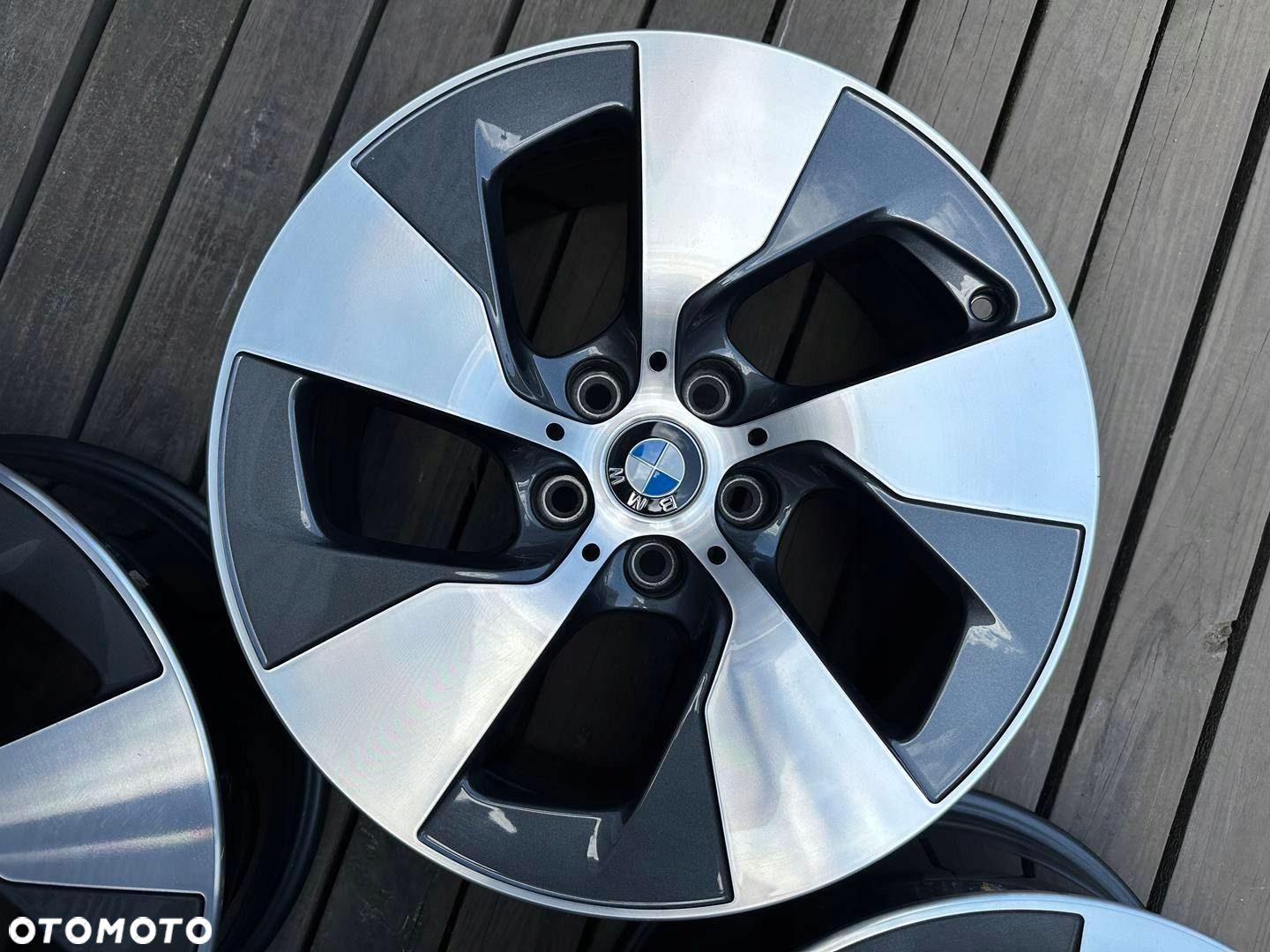 Felgi 17cali BMW 5 G30 G31 G32 G20 G21 7 G11 G12 - 6