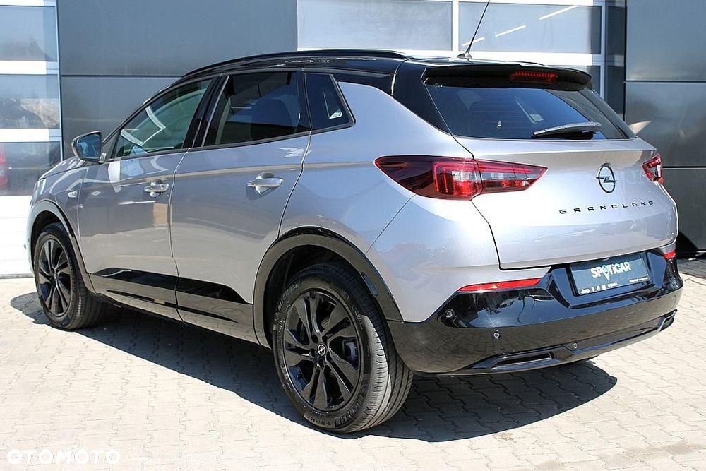 Opel Grandland 1.2 T GS S&S - 16