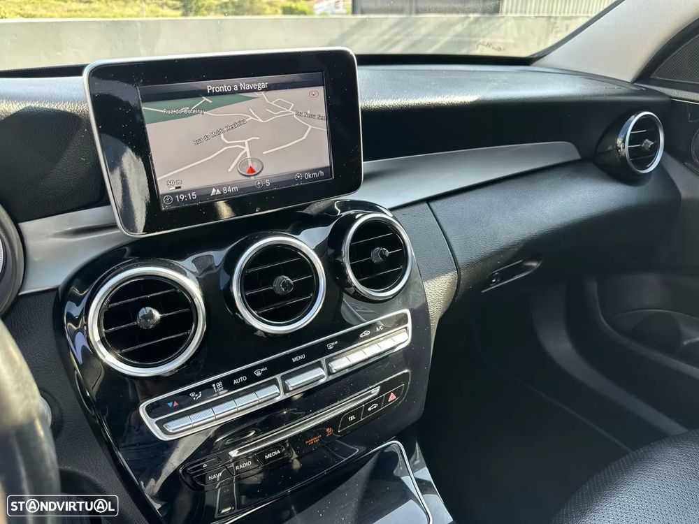 Mercedes-Benz C 180 d Avantgarde - 36