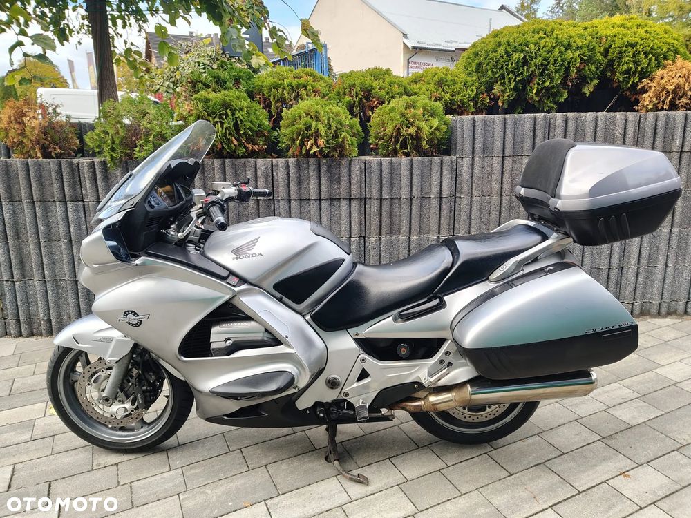 Honda ST