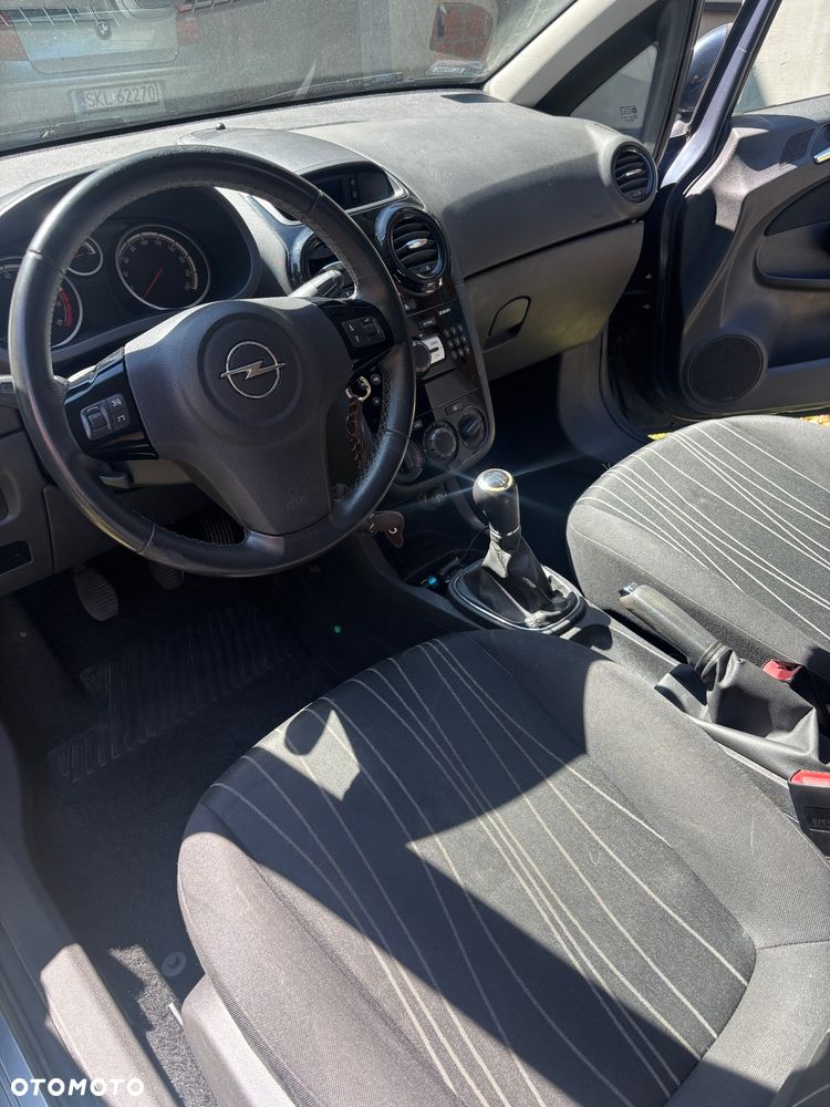 Opel Corsa - 9