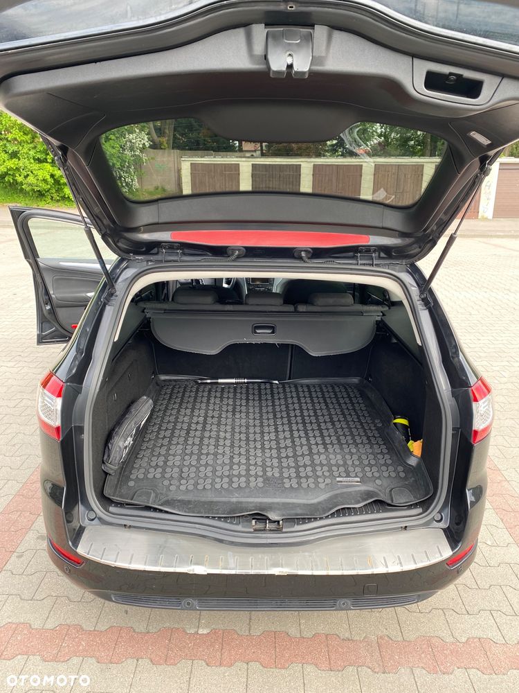 Ford Mondeo 2.0 TDCi Titanium - 10