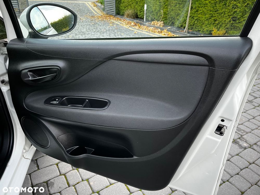 Fiat Punto 1.2 Easy Pakiet Easy Plus - 23