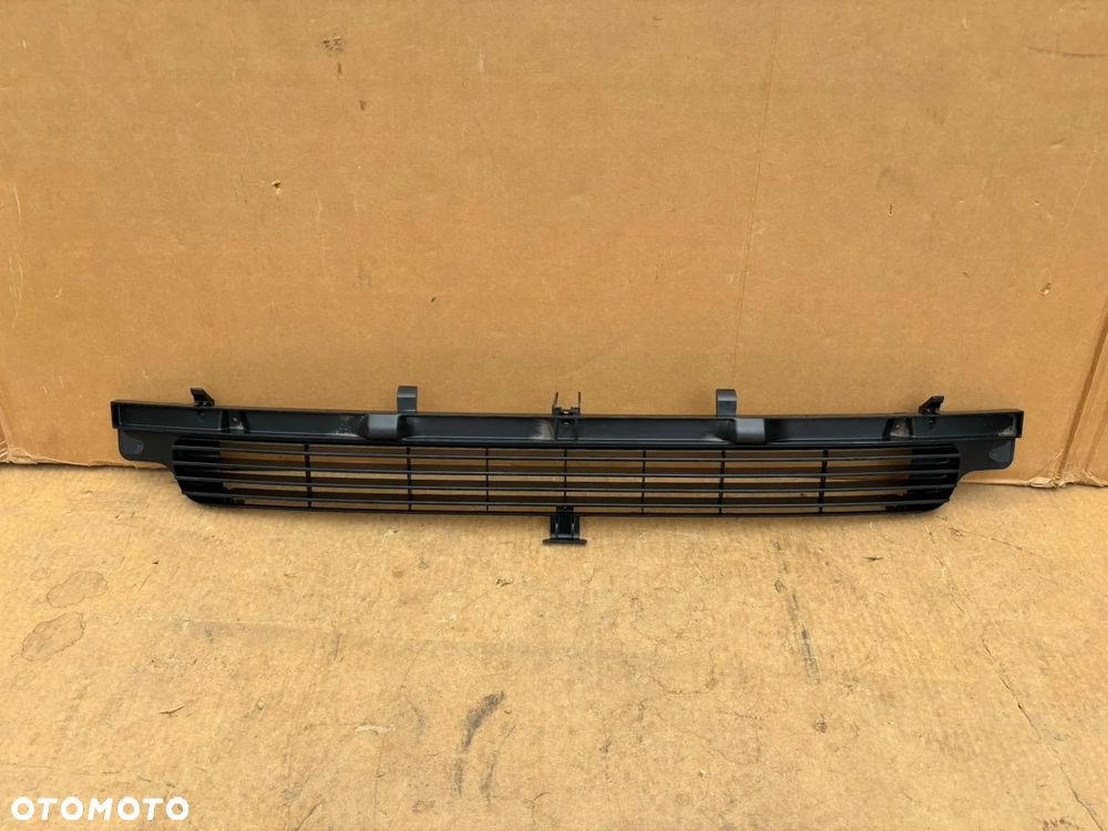 Oryginalna Nowa Kratka Zderzaka Przedniego Nowa VW T4  Atrapa Multivan Caravelle 7D0853654 - 2