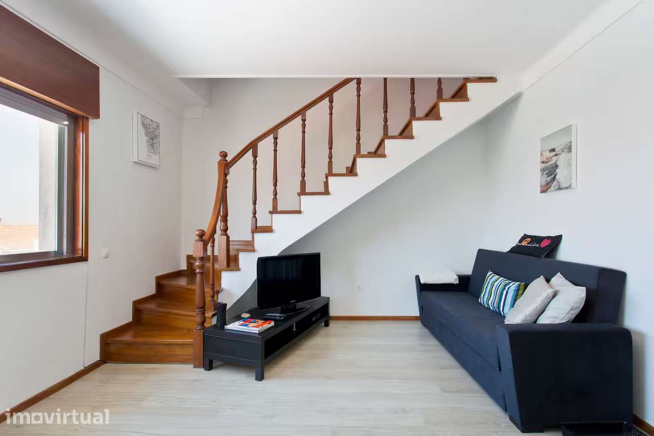 Apartamento Duplex T1 - Grande imagem: 2/23