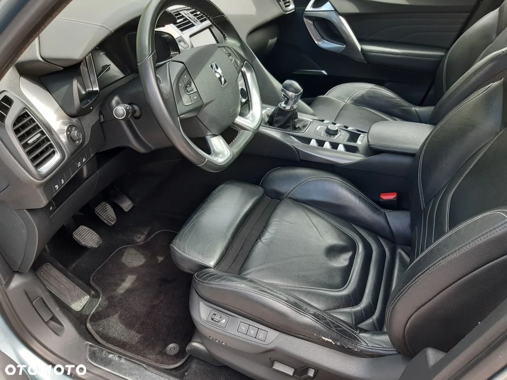 Citroën DS5 2.0 HDi SoChic - 25