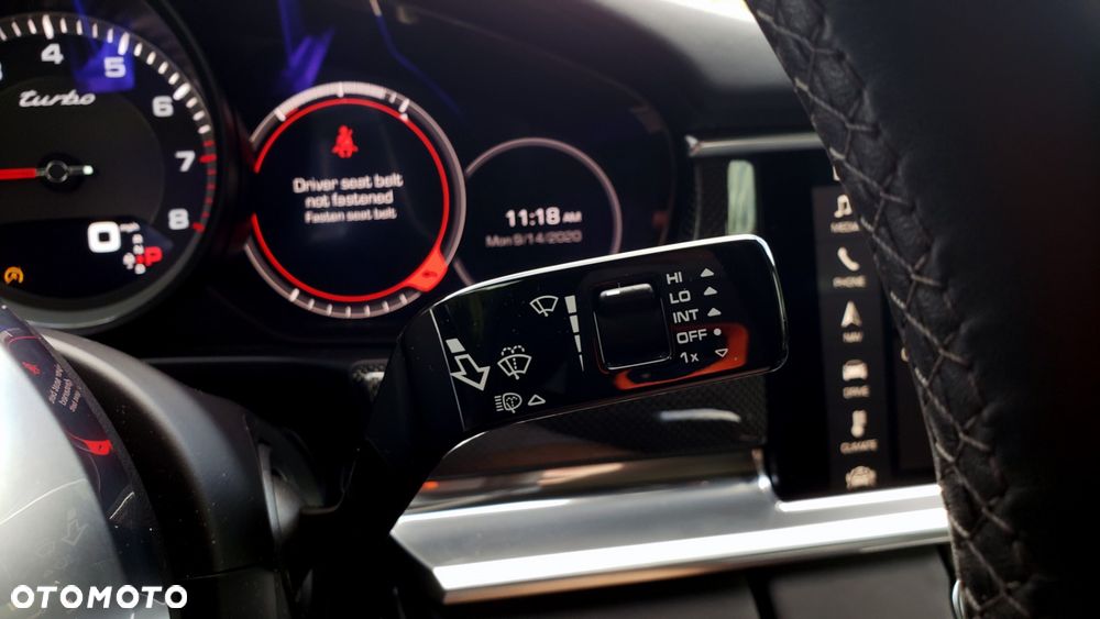 Porsche Panamera - 24