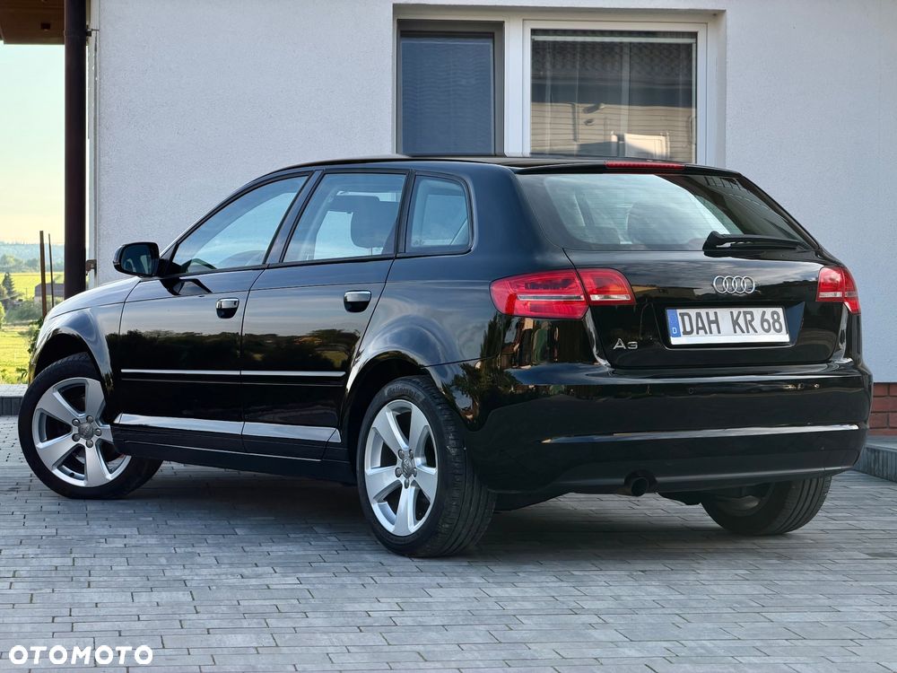 Audi A3 Sportback 1.6 Ambition - 15
