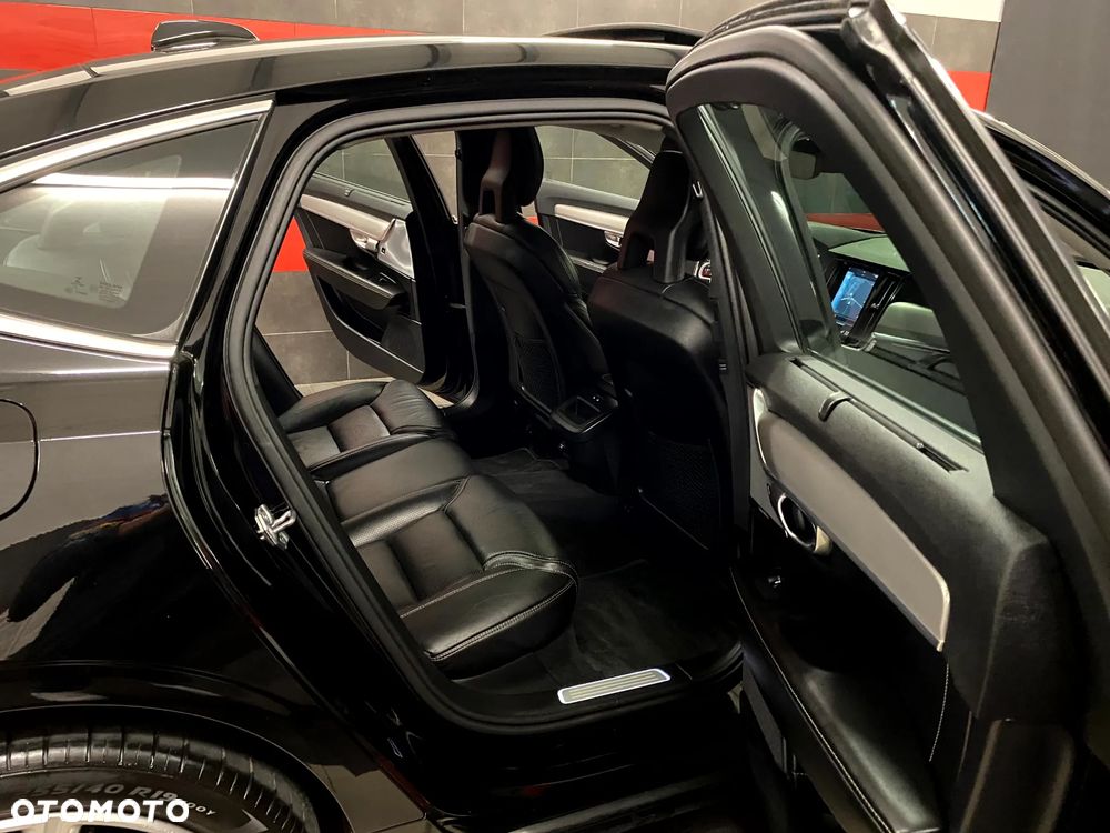 Volvo S90 D5 AWD Momentum - 30