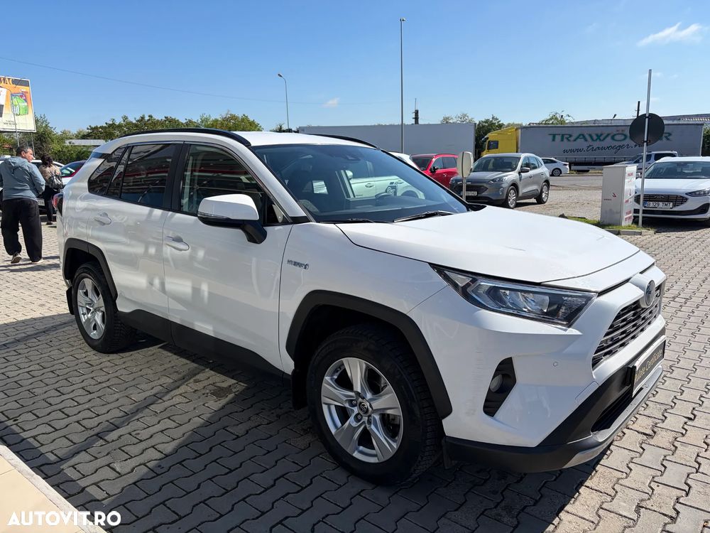 Toyota RAV4 - 7