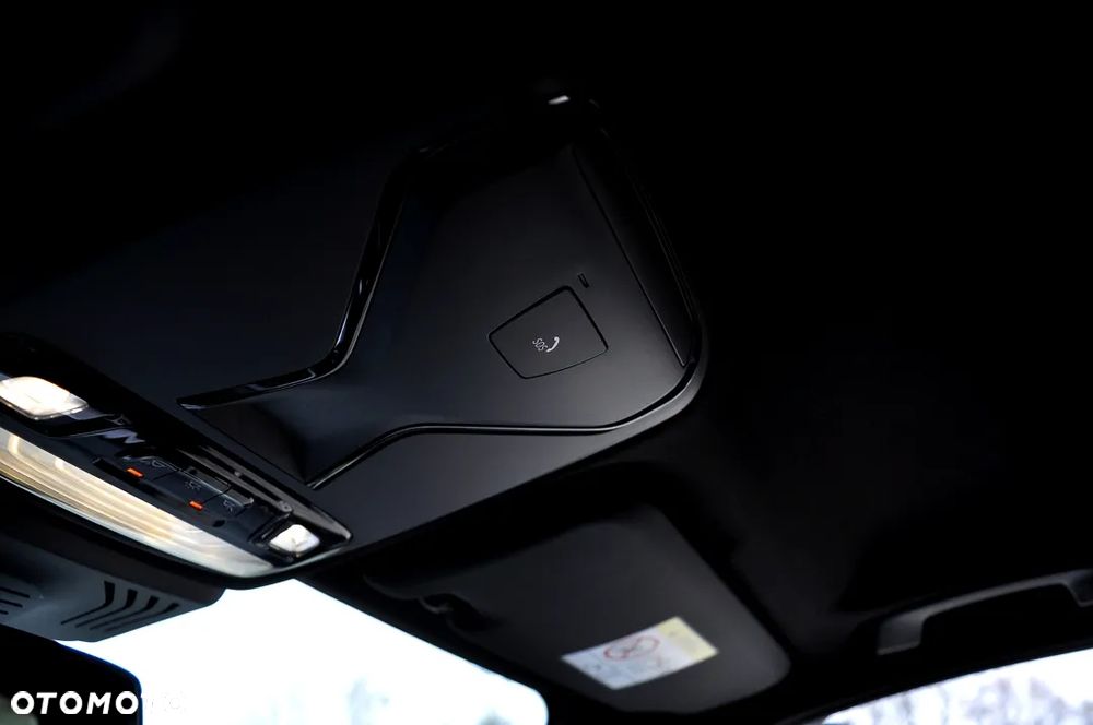 BMW X3 sDrive18d Business Edition - 39