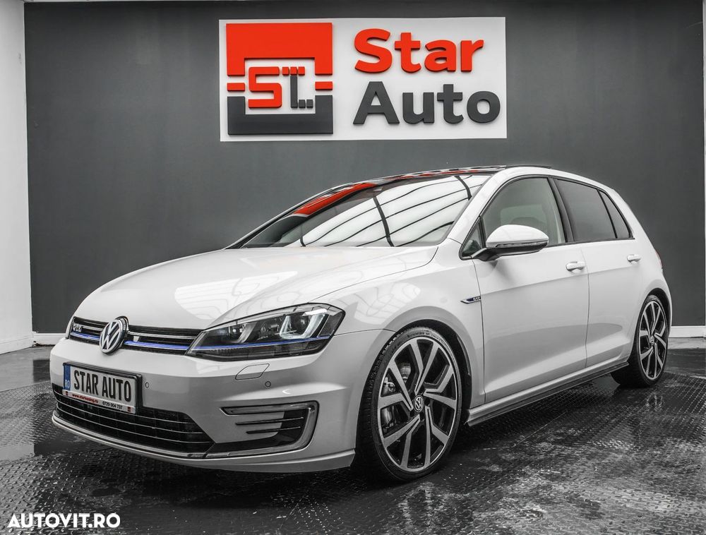 Volkswagen Golf - 2