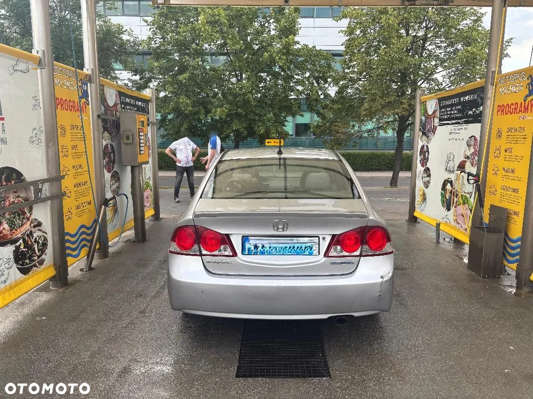 Honda Civic - 10