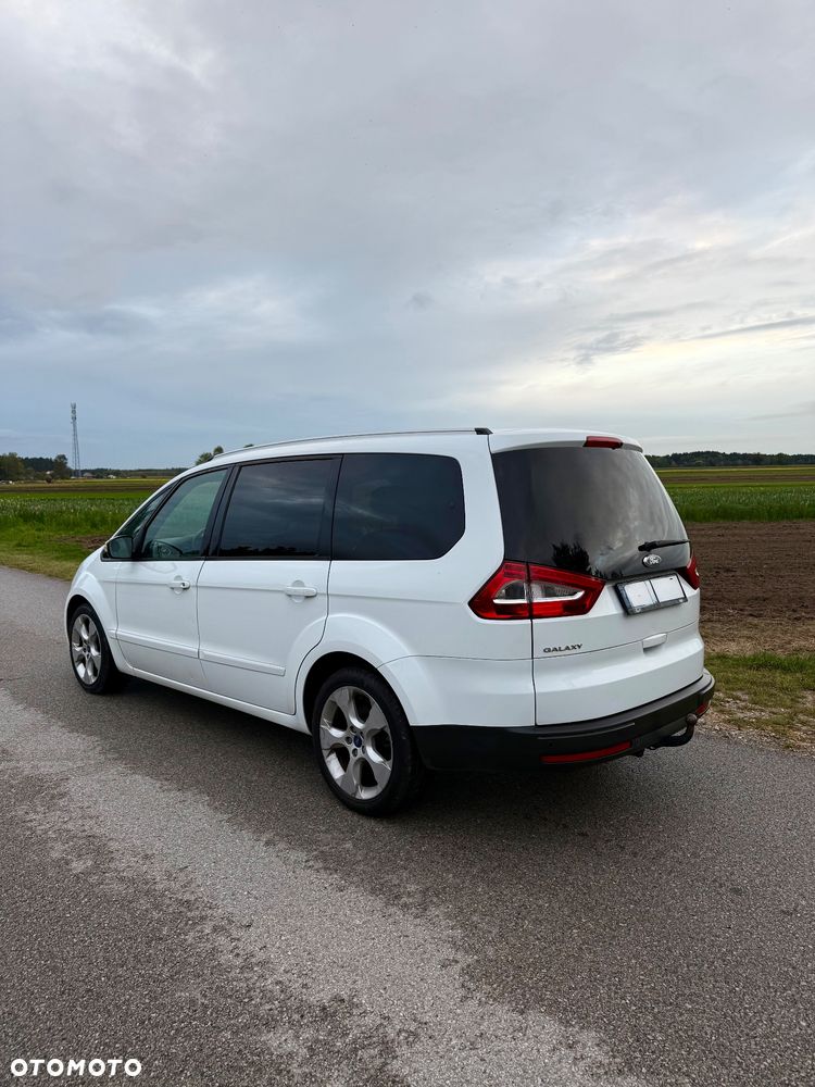 Ford Galaxy - 5
