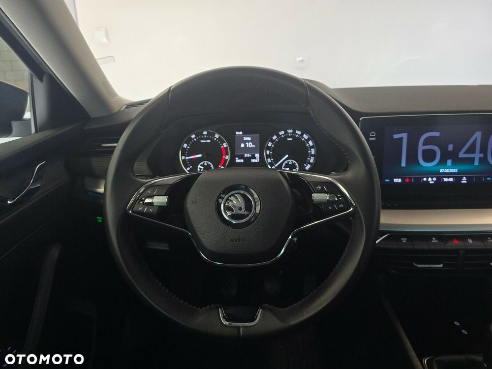 Skoda Octavia 1.5 TSI ACT Ambition - 15