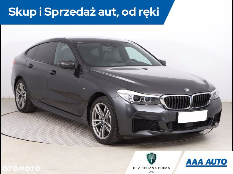 BMW 6GT - 2