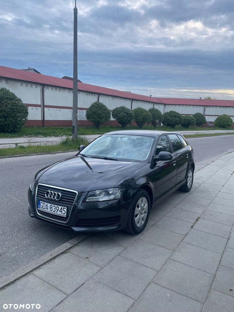 Audi A3 Sportback 1.6 TDI DPF Ambition - 6