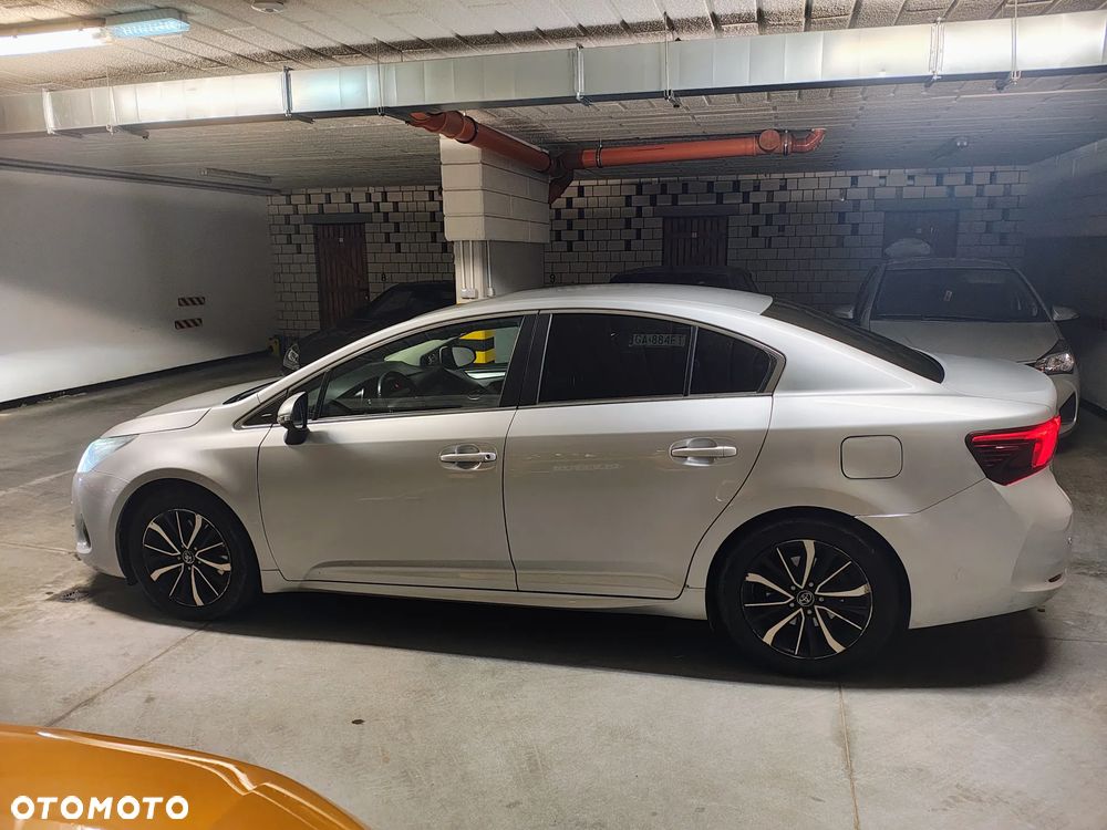 Toyota Avensis 2.0 D-4D Active Business - 2