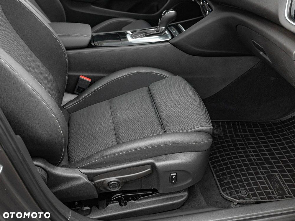 Opel Insignia 2.0 CDTI Elegance S&S - 33