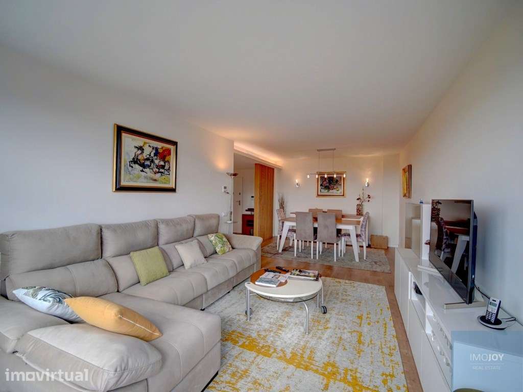 Apartamento T2 Remodelado em Cascais - Grande imagem: 2/34