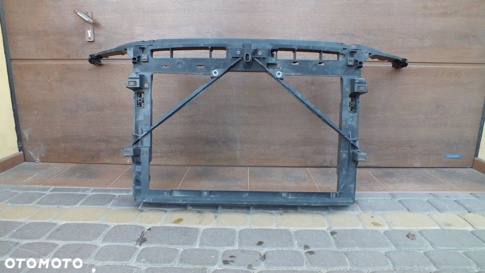 Pas przedni wzmocnienie Skoda Octavia III 5E0805588 - 1