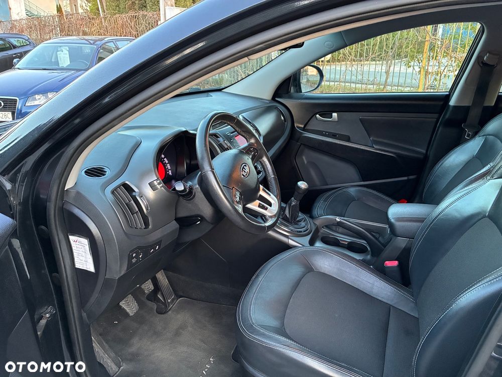 Kia Sportage 2.0 CVVT 2WD Vision - 9