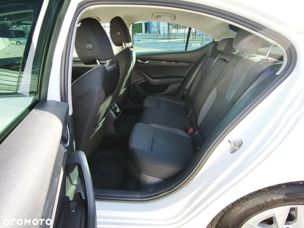 Skoda Octavia 1.5 TSI GPF ACT Ambition - 16