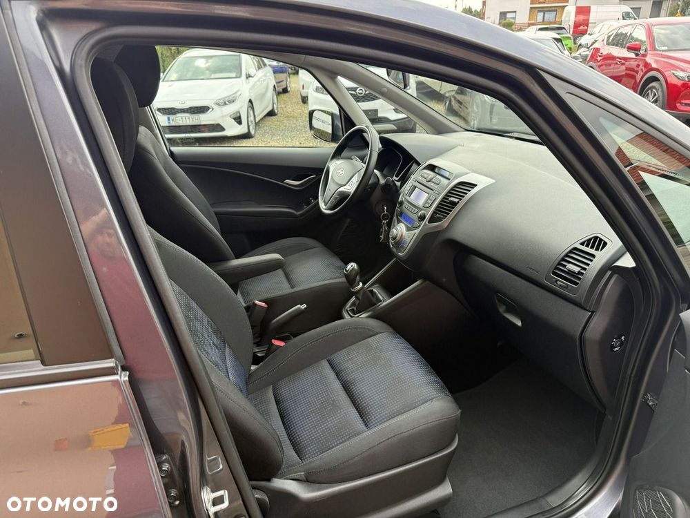 Hyundai ix20 1.4 Edition 20 - 21