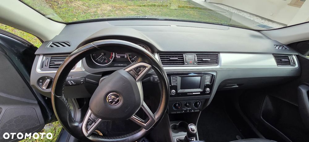 Skoda RAPID 1.2 TSI Active - 13