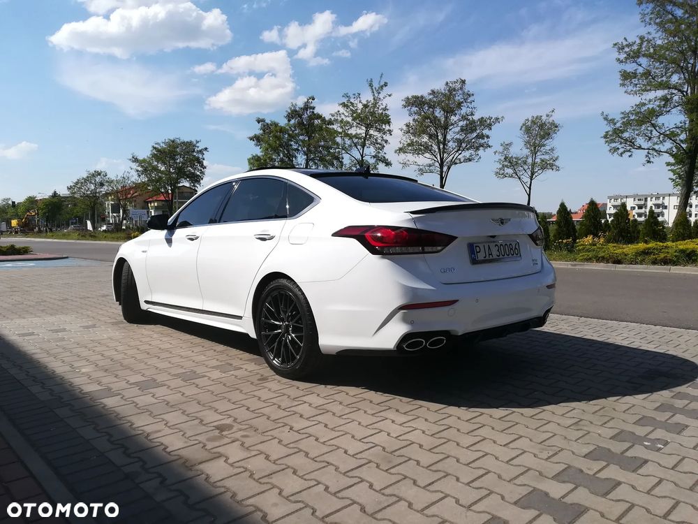 Genesis G80 - 5