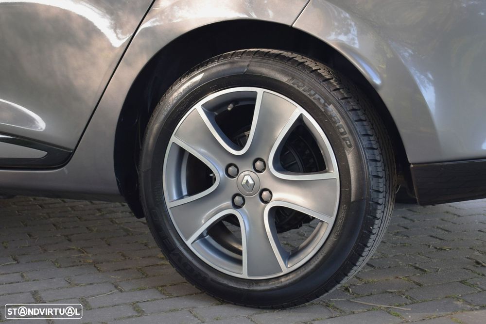 Renault Clio Sport Tourer 1.5 dCi Dynamique S 82g - 42