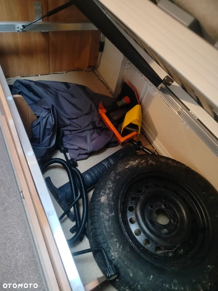 SWIFT Challenger 620 - 19