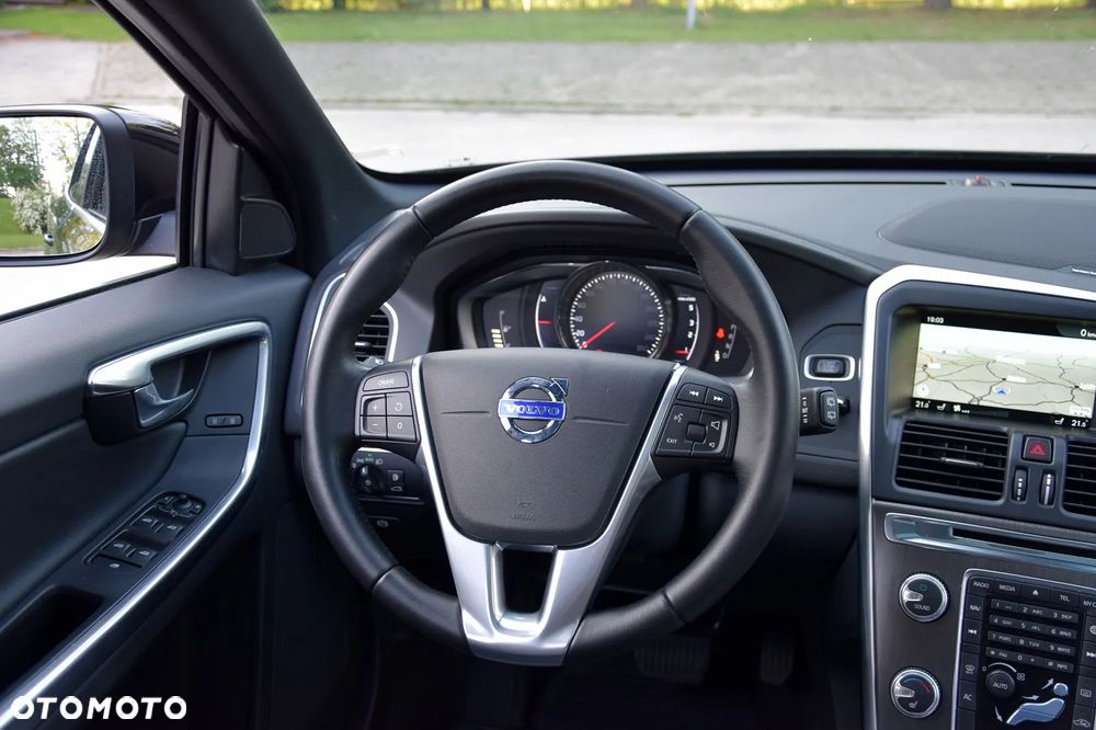Volvo XC 60 D5 AWD Summum - 29