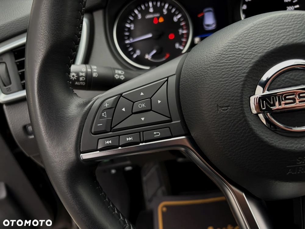 Nissan Qashqai 1.3 DIG-T DCT TEKNA+ - 24