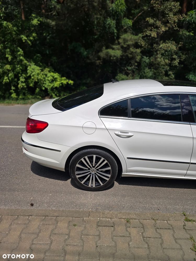Volkswagen Passat CC 2.0 TDI BlueMotion Technology - 14