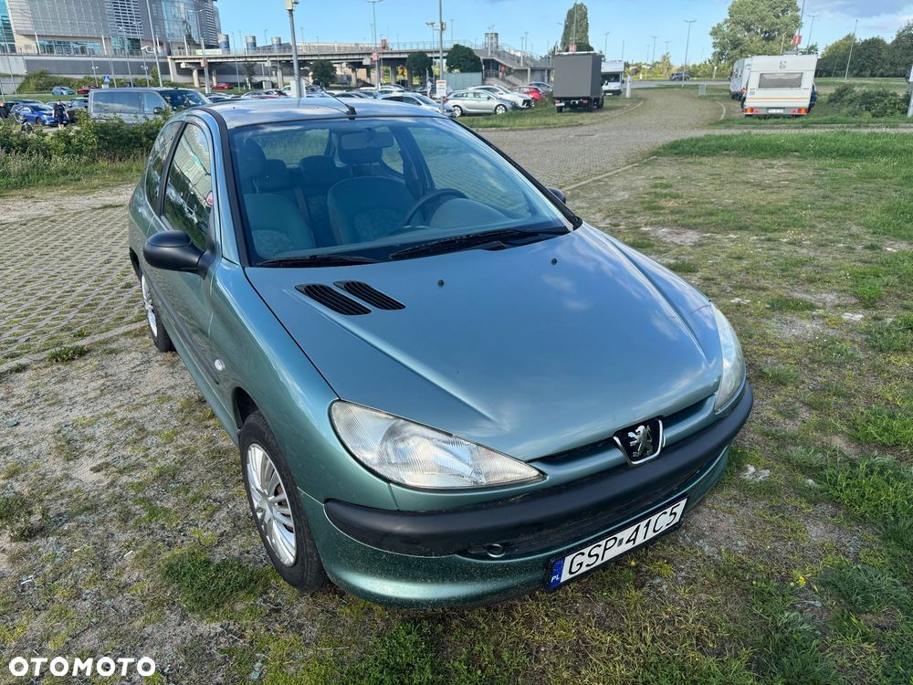 Peugeot 206 1.1 XR - 6