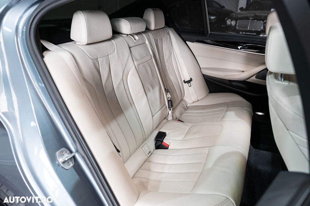 BMW Seria 5 540i Aut. M Sport Edition - 8