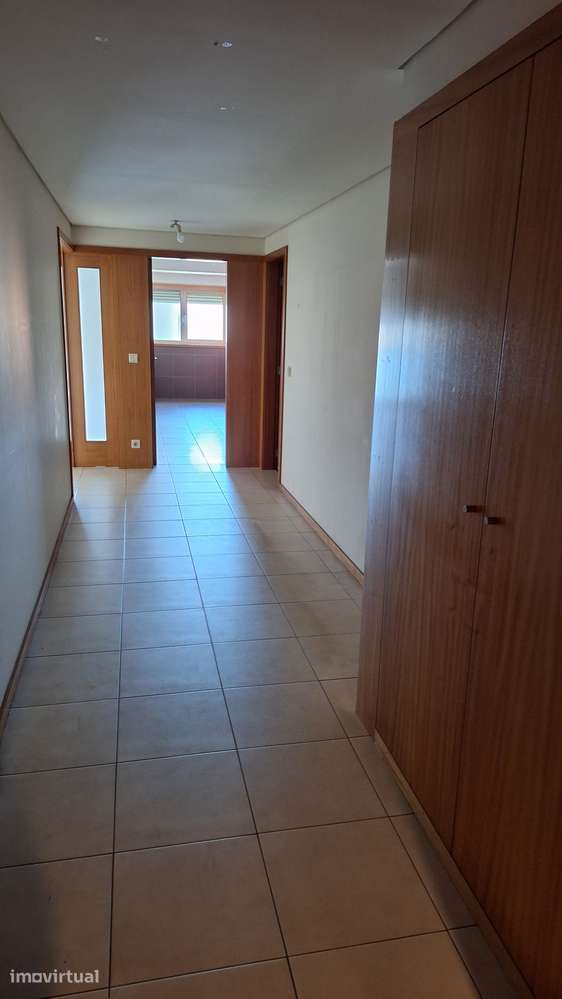 Arrendo Apartamento T3 - Grande imagem: 2/11