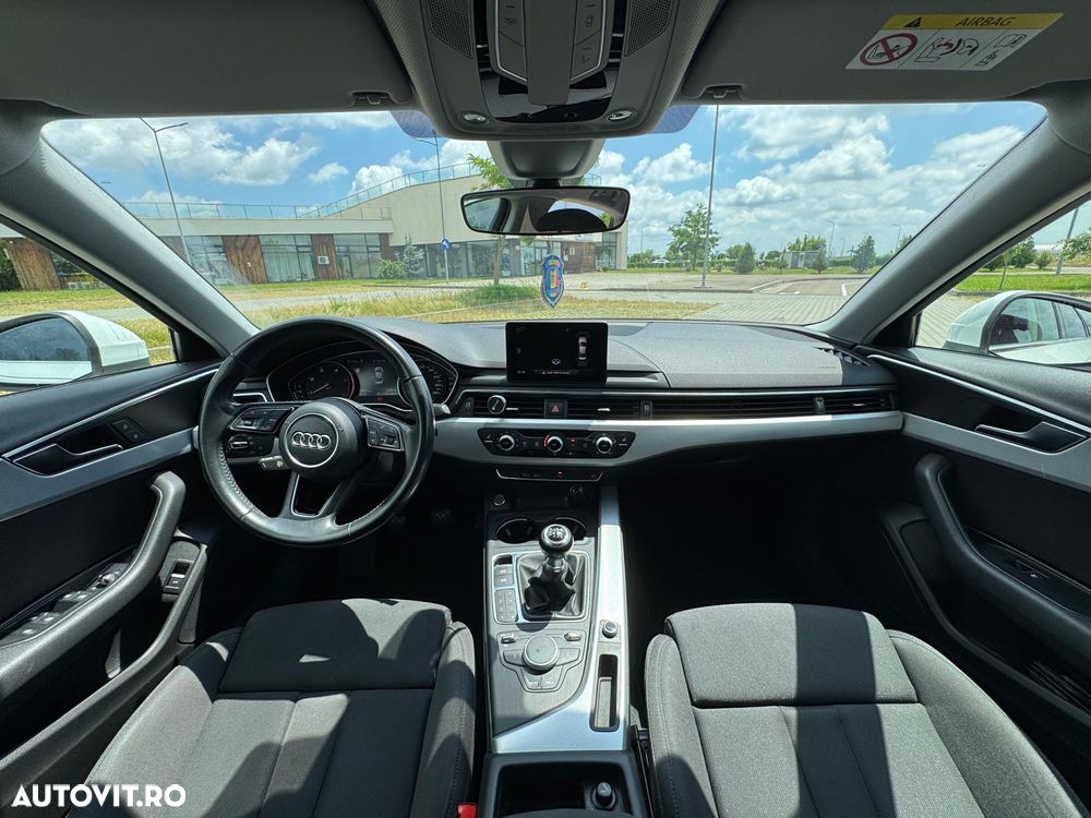 Audi A4 2.0 TDI - 24