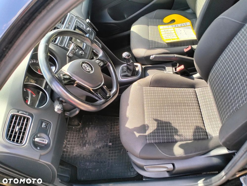 Volkswagen Polo 1.2 TSI Style - 24