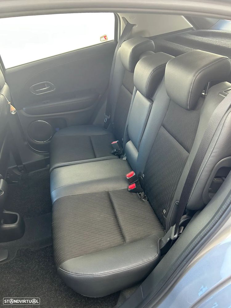 Honda HR-V 1.5 i-VTEC Elegance +C.Navi CVT - 7