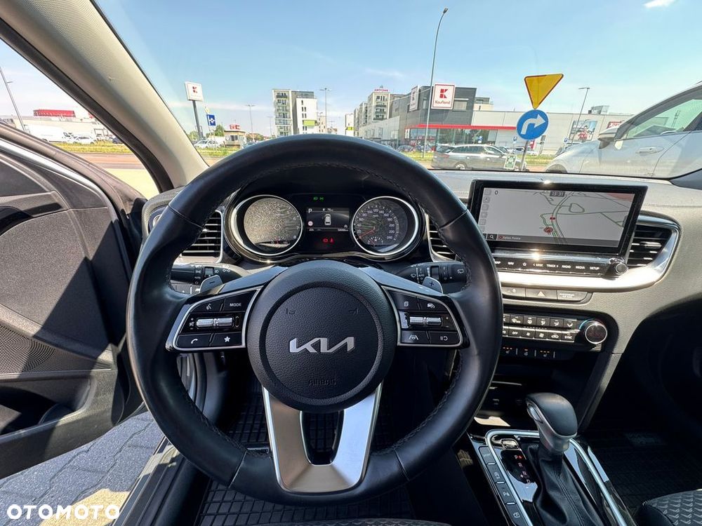 Kia Ceed 1.5 T-GDI Tribute DCT - 18