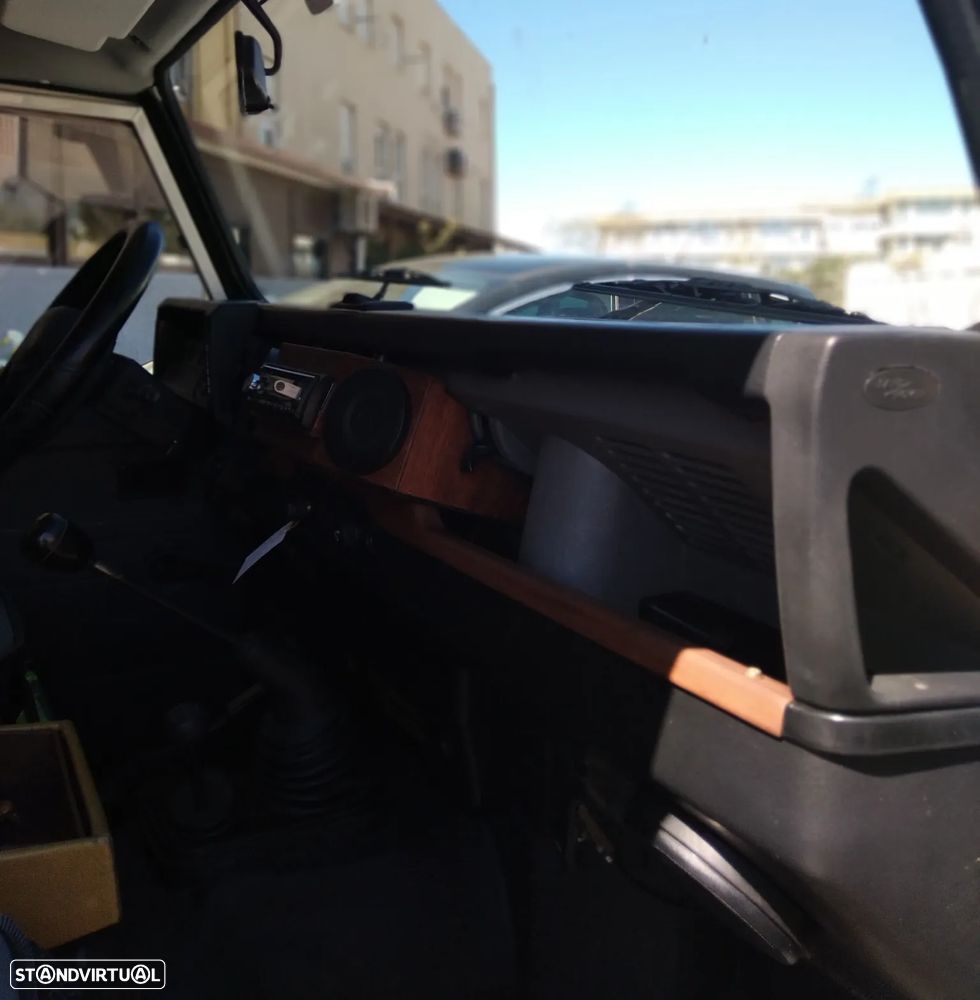 Land Rover Defender 110 2.5 TD5 Metal Top - 6