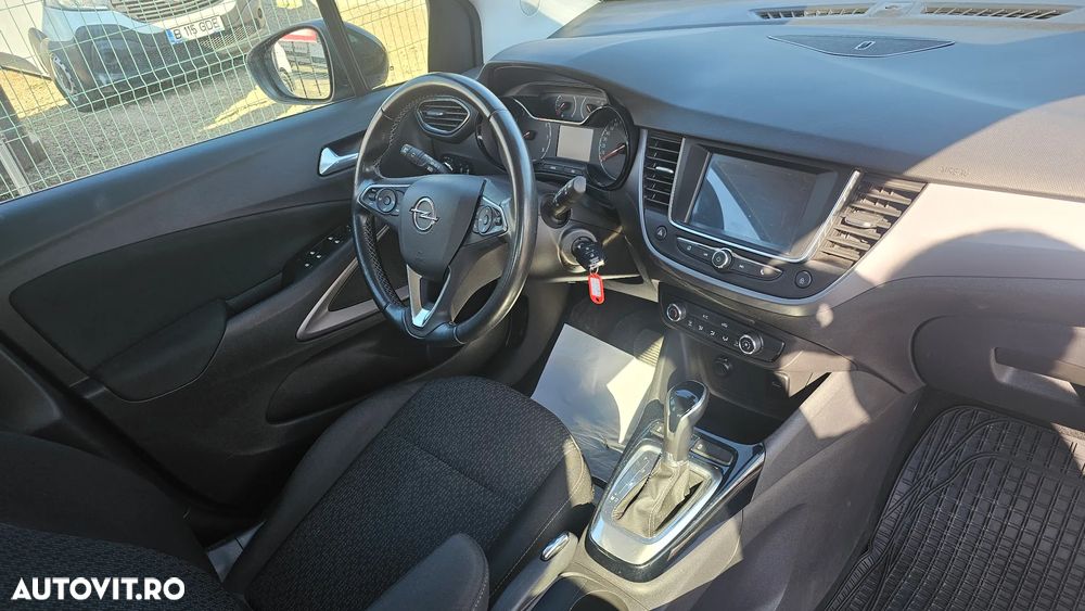 Opel Crossland - 15