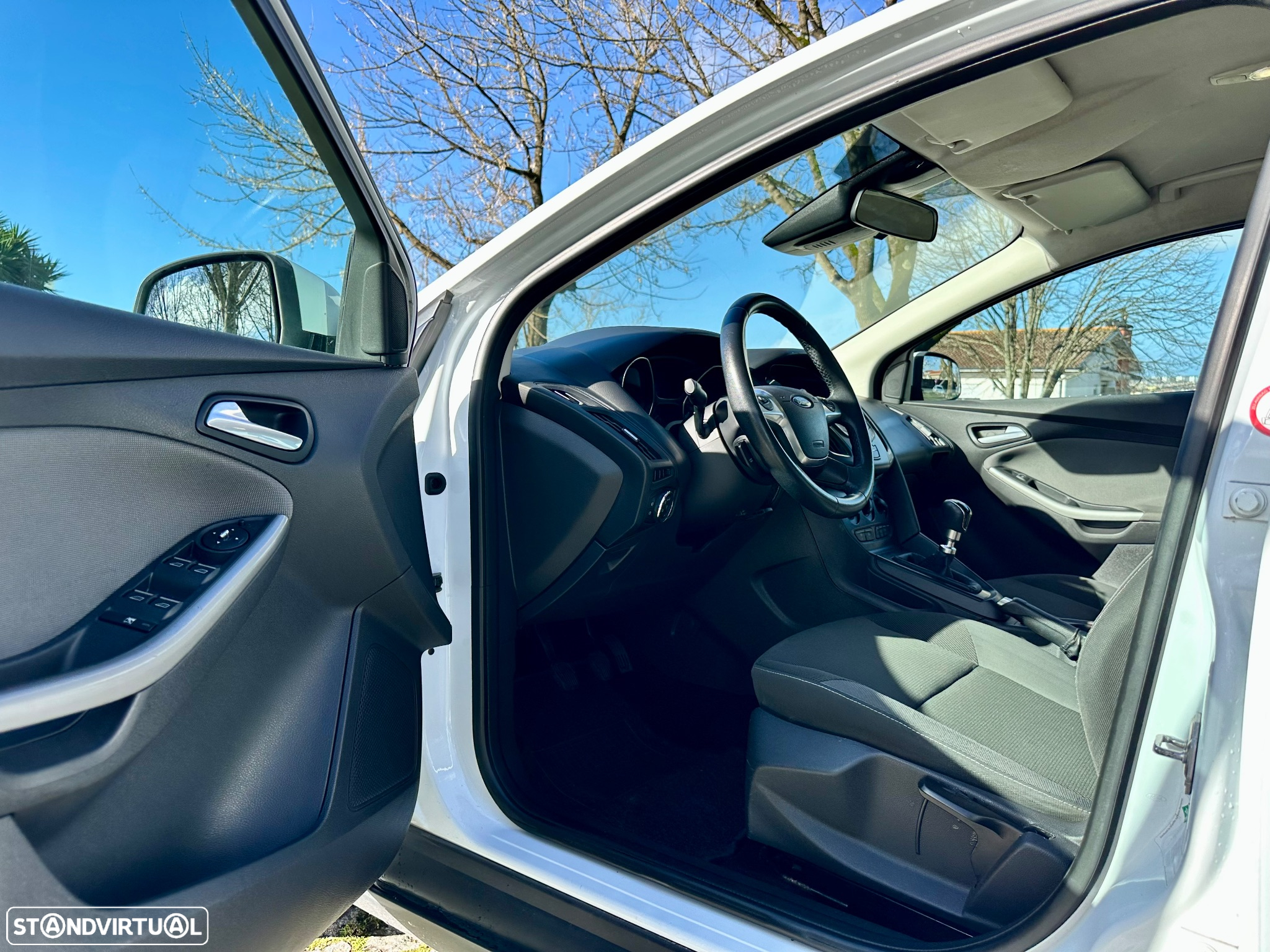 Ford Focus SW 1.6 TDCi Trend - 14