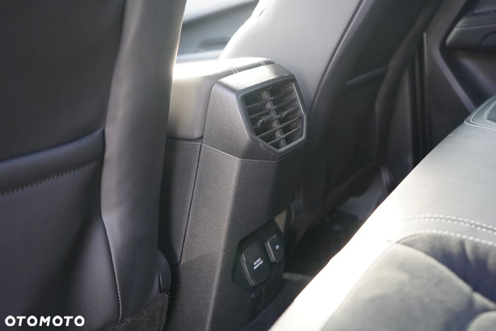 Volkswagen Amarok 3.0 V6 TDi 4MOTION Style - 18