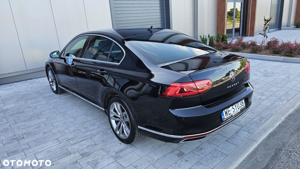 Volkswagen Passat 2.0 TSI 4Mot Elegance DSG - 5