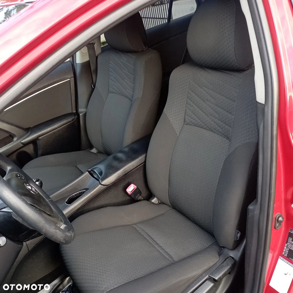 Toyota Avensis 2.2 D-CAT 2010 - 14
