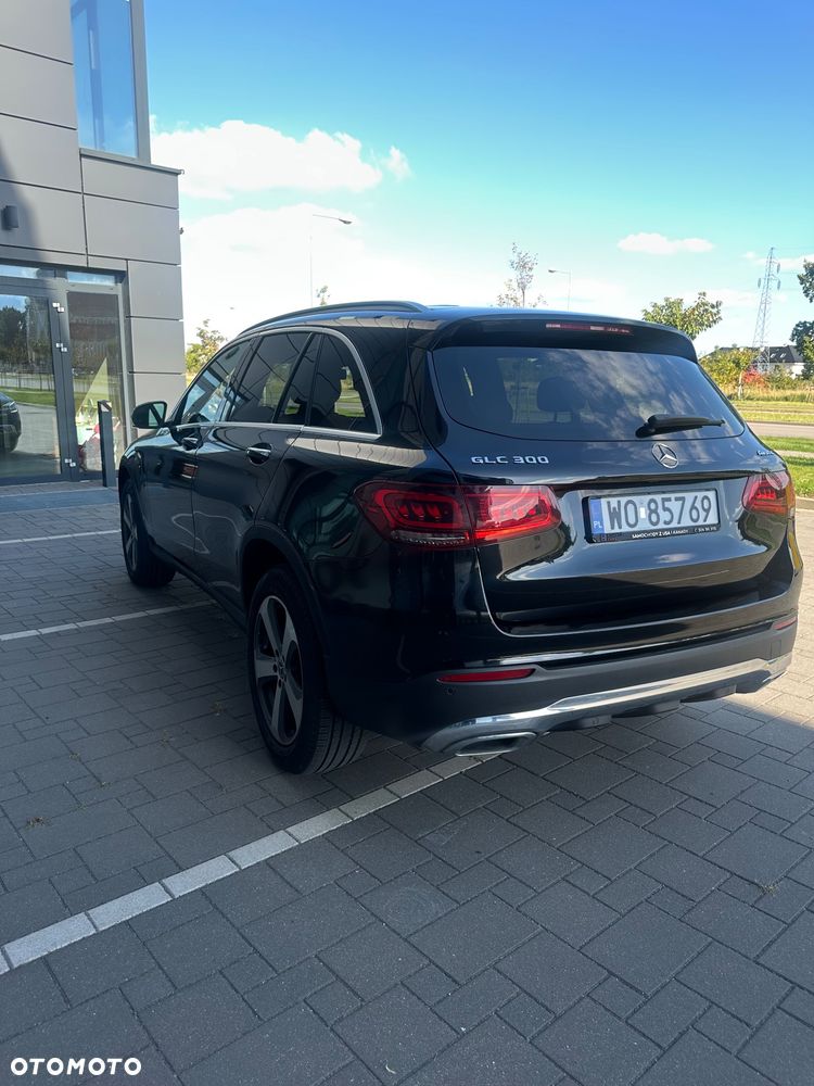 Mercedes-Benz GLC 300 4-Matic - 6