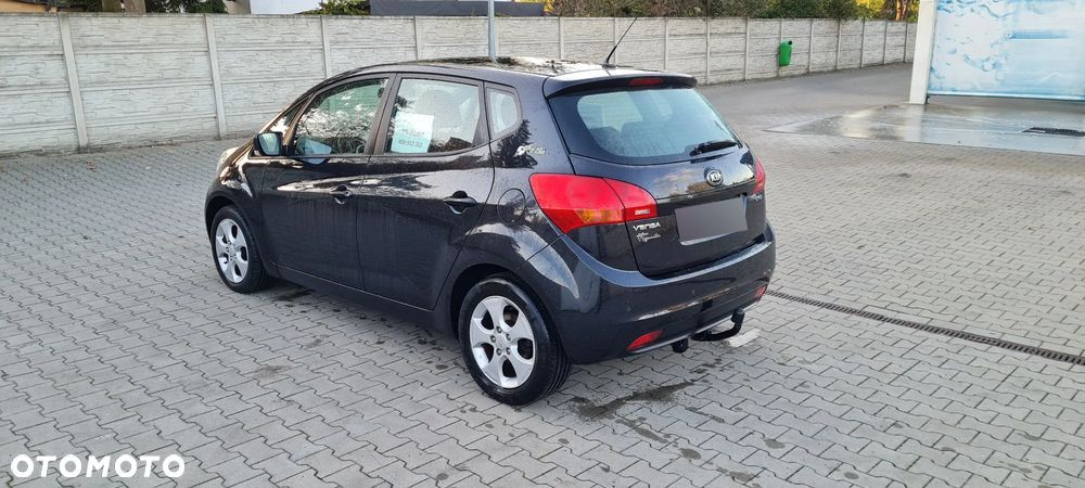Kia Venga - 6